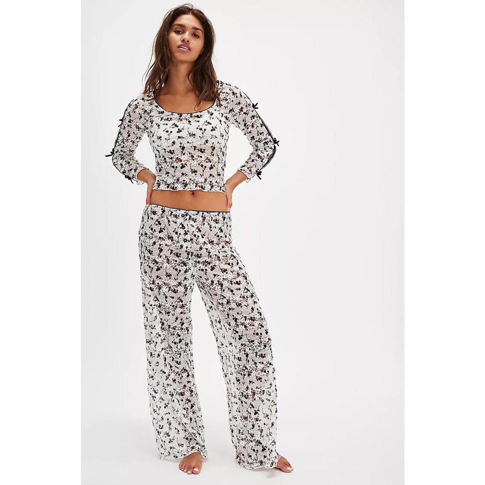Free People Intimately - Bali Winter Wonderland Lounge Set